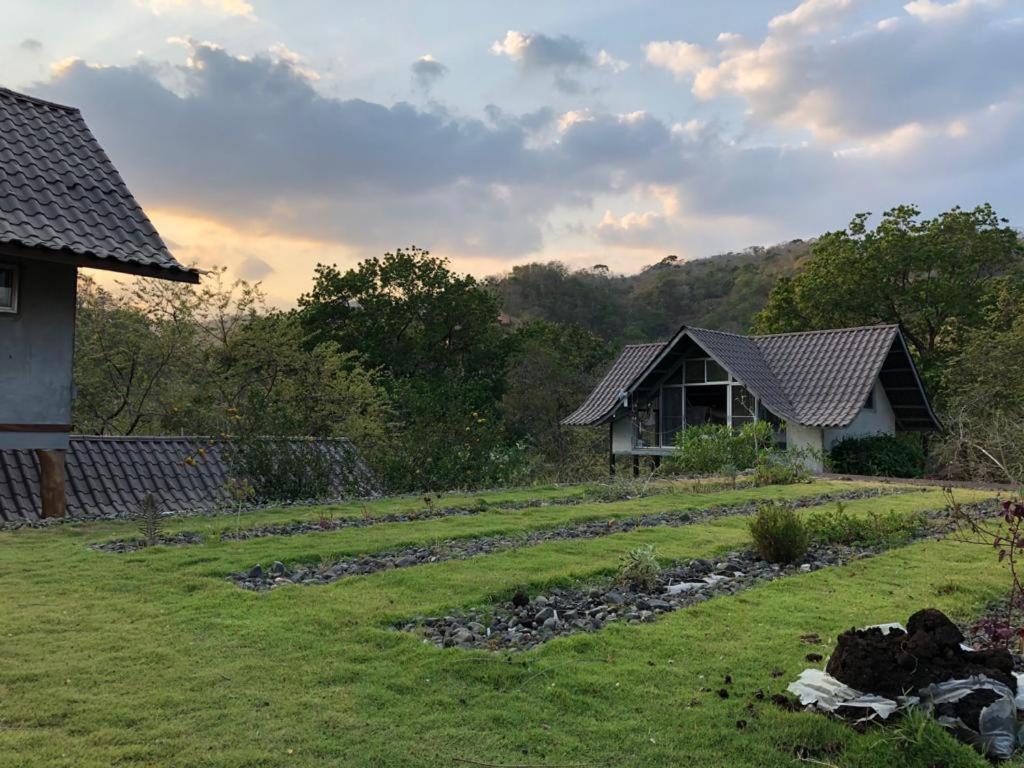 Hotel Breathe Healing & Wellness Cambutal Exterior foto